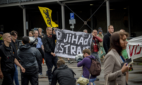 10 augustus Aanhoudingen rond anti-ISIS-demonstratie in Den Haag