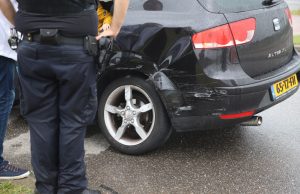 Twee Seat’s botsen op het Aagtenland in Den Hoorn