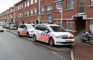 Politie meldt steekpartij op Veluweplein Den Haag