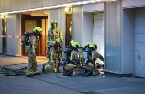 Auto in garagebox zorgt voor grote inzet hulpdiensten Monseigneur Bekkerslaan Rijswijk