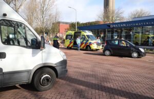 Automobilist lichtgewond na aanrijding Schieweg Delft