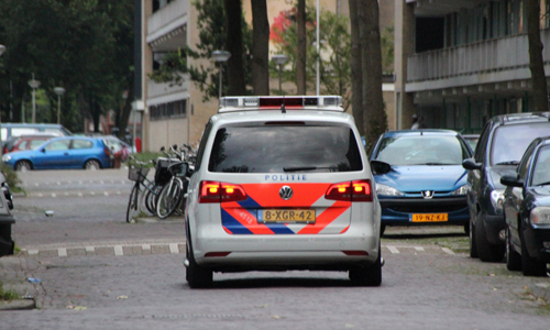 8 juli Politie houdt 23-jarige man aan voor straatroof César Franckstraat