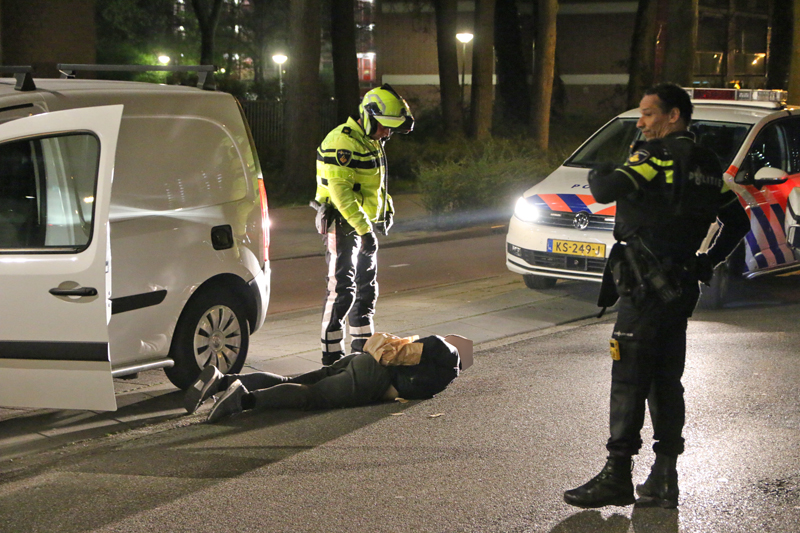 Politie houdt man aan na schietpartij Bizetstraat Delft. #Delft