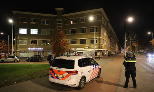 9 november Politie roept hulp in van brandweer bij voetstappen op dak Soestdijksekade Den Haag