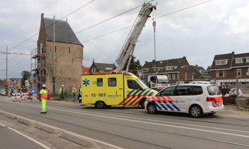 15 juni Man gewond na bedrijfsongeval op bouwterrein Phoenixstraat Delft