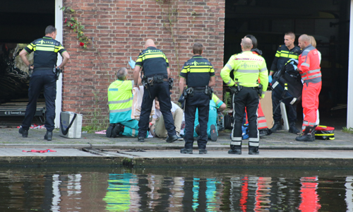 15 juni Jongen zwaargewond na val van hoogte Nieuwelaan Delft