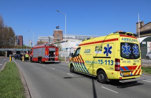 Minstens twee gewonden bij zwaar ongeluk Binckhorstlaan Den Haag