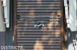 Explosief aangetroffen aan deur van café Soestdijkseplein Den Haag