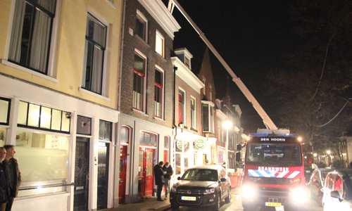 15 januari Brandweer blust brand in studentenhuis Buitenwatersloot Delft