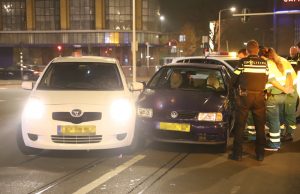 Gewonde bij ongeval tussen twee auto’s Zevensprong Den Haag