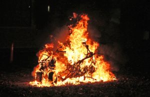 MP3 in vlammen opgegaan Schubertlaan Delft