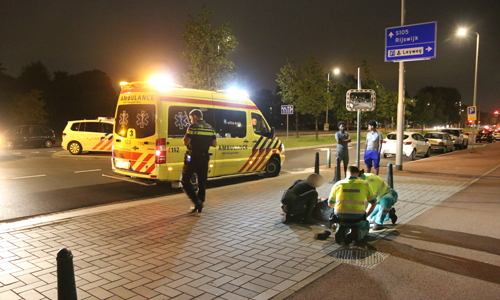 8 juni Slachtoffer van aanrijding aangehouden na beledigingen hulpdiensten Genemuidenstraat Den Haag