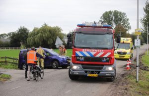 Busje zakt weg tijdens keeractie door werkzaamheden Zuideindeseweg Delfgauw
