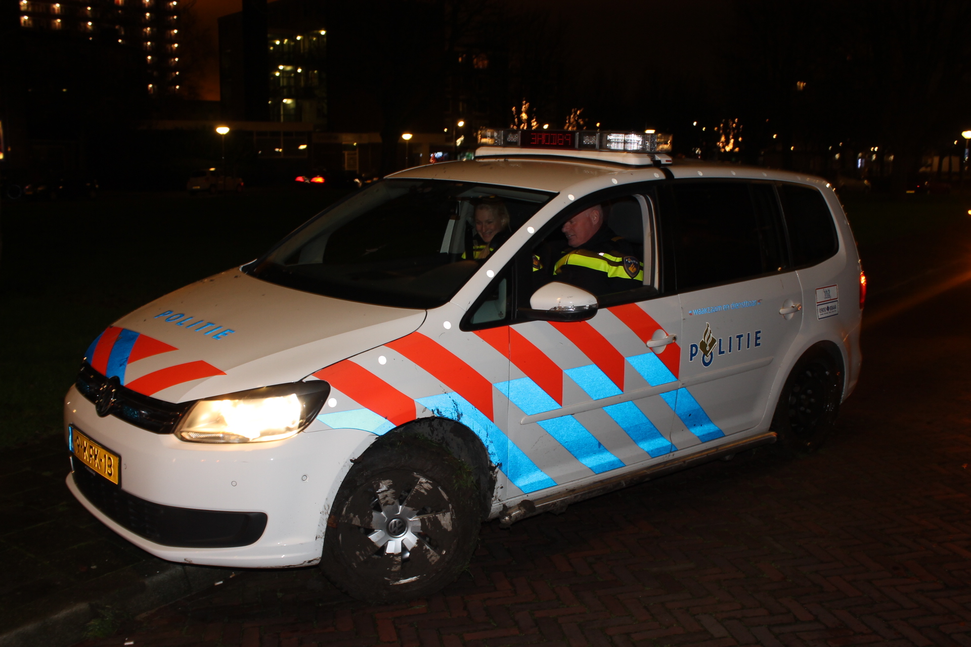 26 december Politiewagen komt vast te zitten onderweg naar melding inbraak heterdaad Delft