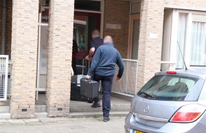 Politie zoekt getuigen na woningoverval op klaarlichte dag Van Limburg Stirumstraat Den Haag