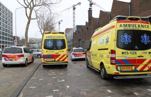 Man zwaargewond na val van hoogte in bedrijfspand 1e Lulofsdwarsstraat Den Haag