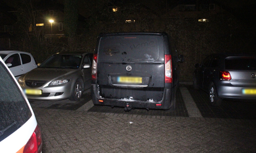 4 januari Poging tot inbraak in bedrijfsbus Wielewaal Zevenhuizen