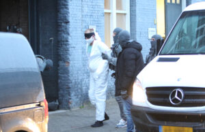 Verdachte Ferry T. blijft langer vast voor moord of doodslag Doorniksestraat Den Haag