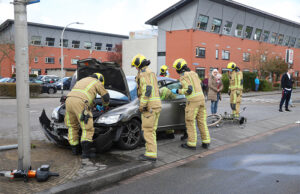 Fietser gewond na ongeval met auto Laan der Zeven Linden Delfgauw