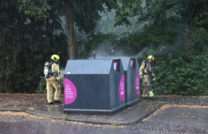 Opnieuw een buitenbrand, ditmaal een PMD container Multatuliweg Delft