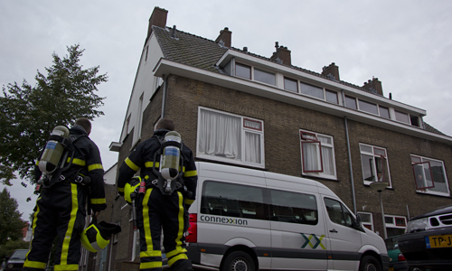 2 september Vlam uit schoorsteen zorgt voor consternatie in Raamstraat Delft