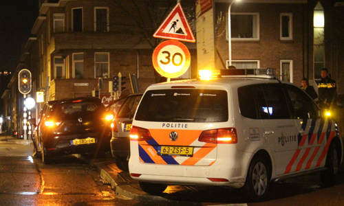 15 januari Veel schade na aanrijding tussen twee voertuigen Loosduinsekade Den Haag