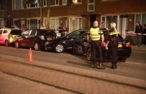Bestuurder verliest macht over het stuur en veroorzaakt ravage De Genestetlaan Den Haag