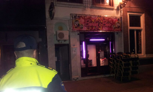 17 mei Politie valt Barby’s bar/woning binnen