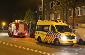 Bewoners in ambulance na mogelijke koolmonoxide vergiftiging Driebergenstraat Den Haag