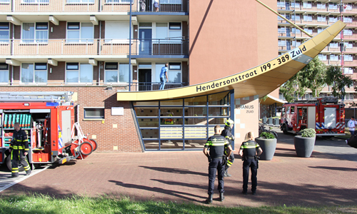 7 juli Brandweer rukt uit voor brand in trappenhuis Hendersonstraat Rijswijk
