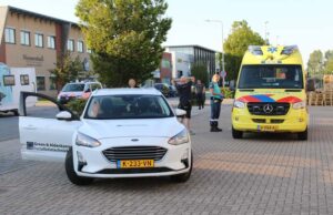 Twee voertuigen beschadigd na ongeval Naaldwijkseweg Wateringen