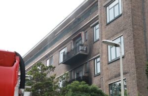 Flinke rookontwikkeling bij grote brand in woning Van Alkemadelaan Den Haag