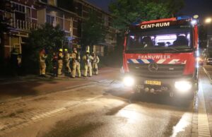 Brandweer redt bewoner bij woningbrand Laan van Meerdervoort Den Haag