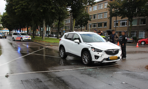 11 september Gewonde bij aanrijding Troelstrakade Den Haag