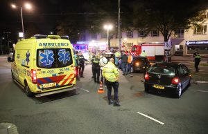 Meerdere gewonden bij zware aanrijding Troelstrakade Den Haag