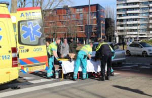 Persoon flink gewond bij aanrijding Martinus Nijhofflaan Delft