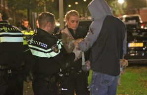 Zeven personen aangehouden bij steekpartij Marktweg Den Haag