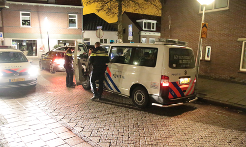 28 december Flinke klopjacht met politiehelikopter boven wijk Den Hoorn