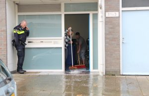Berging loopt vol met water na leiding breuk Foulkeslaan Delft