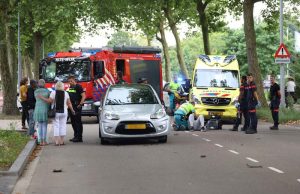 Scooterrijder zwaargewond na aanrijding met auto Sir Winston Churchillaan Rijswijk