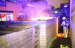 Flinke brand in achtertuin van woning Egyptelaan Delft