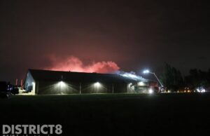 Zeer grote brand verwoest loods Noord-Lierweg De Lier