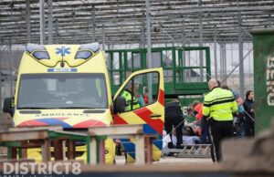 Man overleden in ziekenhuis na ongeval tijdens sloopwerkzaamheden in kas Tuindersweg De Lier