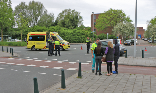 10 mei Éen gewonde bij aanrijding met 2 auto’s Escamplaan Den Haag