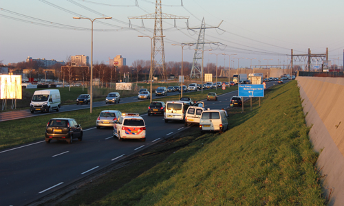 29 februari Kop staart botsing met drie voertuigen N211 Wippolderlaan Wateringen