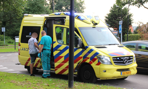 10 september Twee lichtgewonden bij éénzijdige aanrijding Sir Winston Churchilllaan Rijswijk