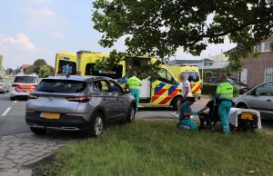 Aanrijding tussen twee personenauto’s Wateringseweg Poeldijk