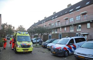 Zwaargewonde na val in woning Caracasstraat Delft