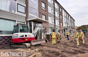 Portieken zonder stroom door graafwerkzaamheden Nettelhorststraat Den Haag
