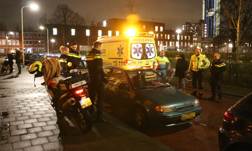 2 maart Onbekende(n) slaat autoruit in en gaat bestuurder te lijf met (slag)wapen Reggestraat Den Haag